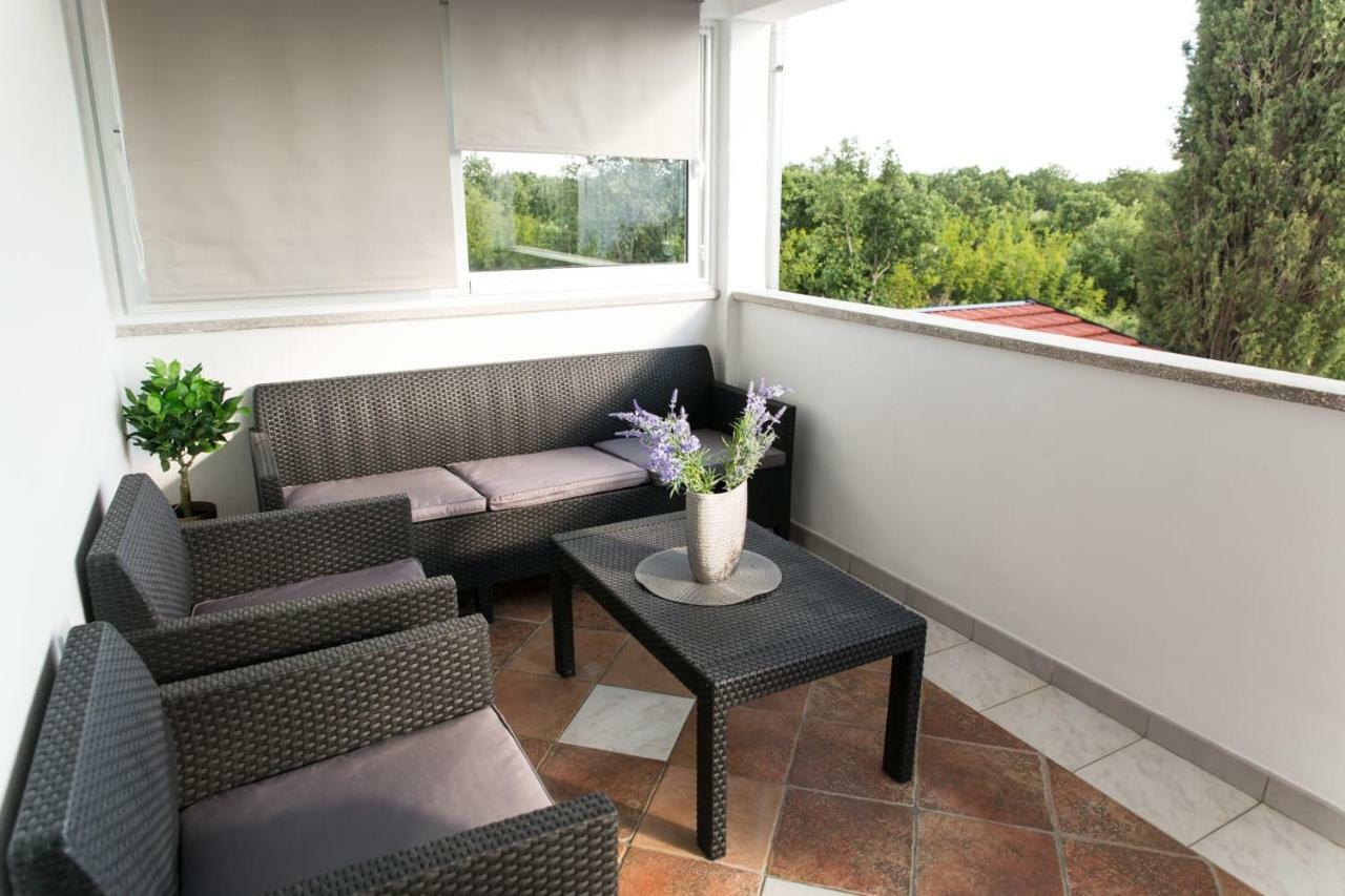 בנקובאץ Villa Nava מראה חיצוני תמונה